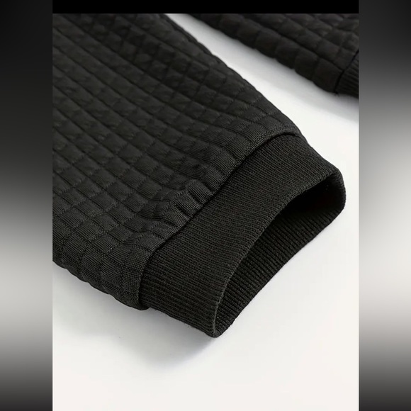 Waffle pattern shirt size medium new with tag very soft and beautiful - Picture 3 of 3